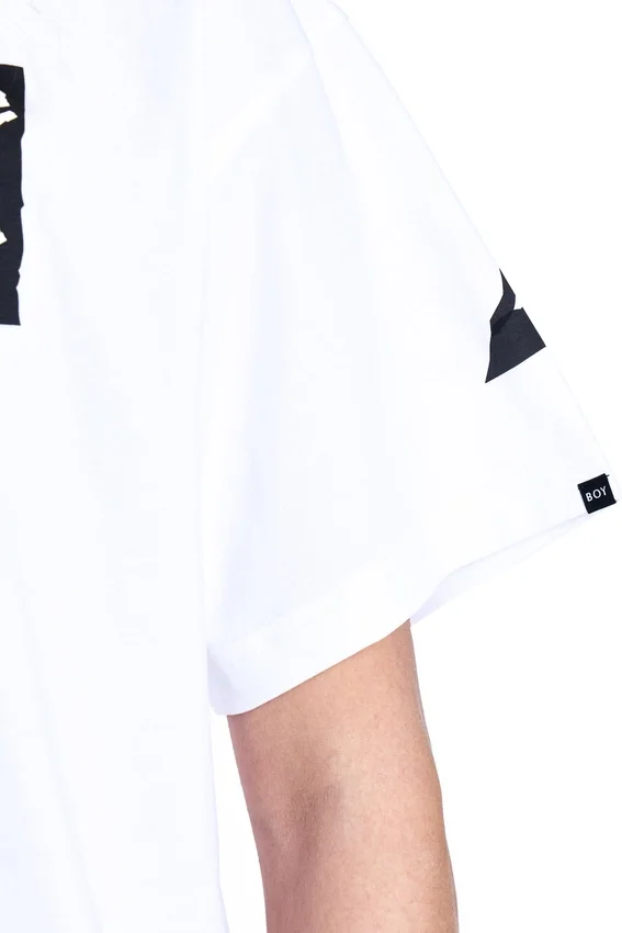 BOY Tape T-shirt med örntryck på ryggen