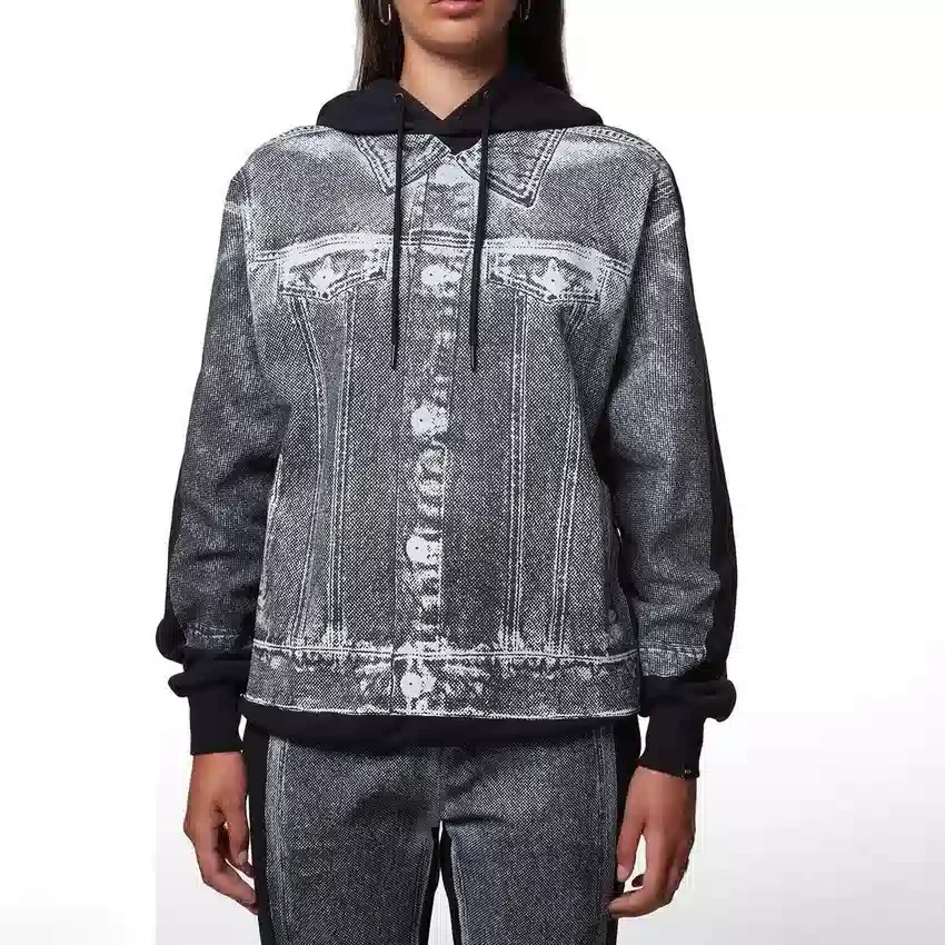 Hoodie med denimgrafik