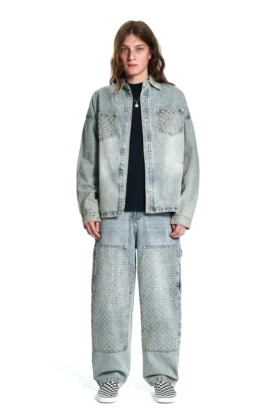 Laserbehandlade jeansbyxor