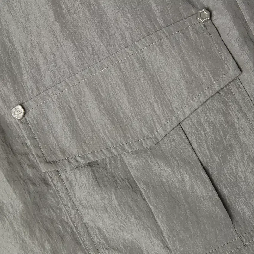 Lunar Zip-off Cargo